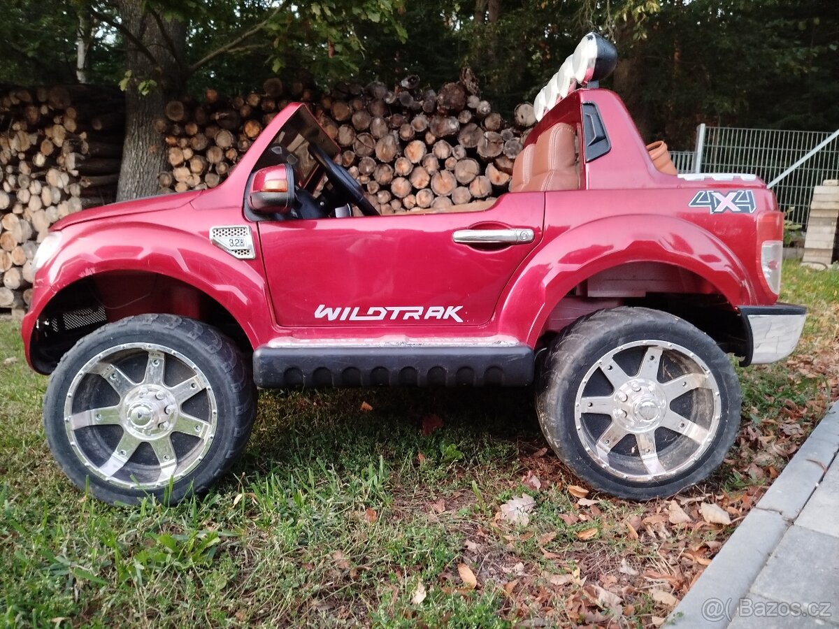 Elektrické autíčko Ford Wildtrak - 3