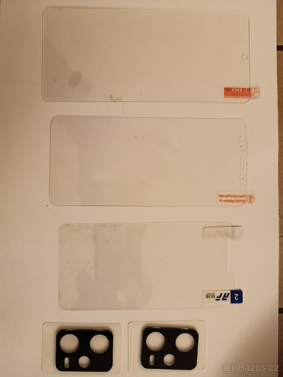 Mobily+příslušenství - 3