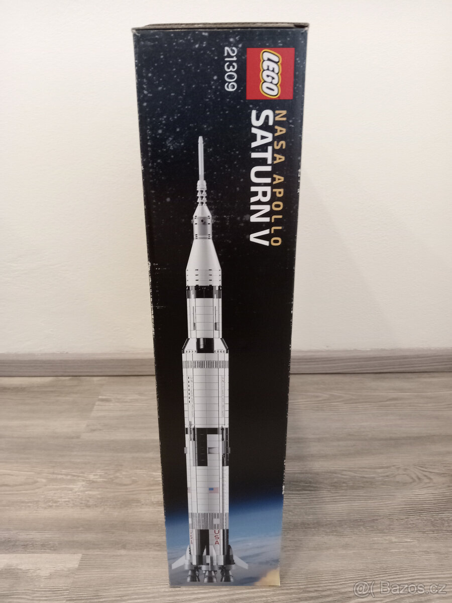 Lego Ideas 21309 Saturn V - 3