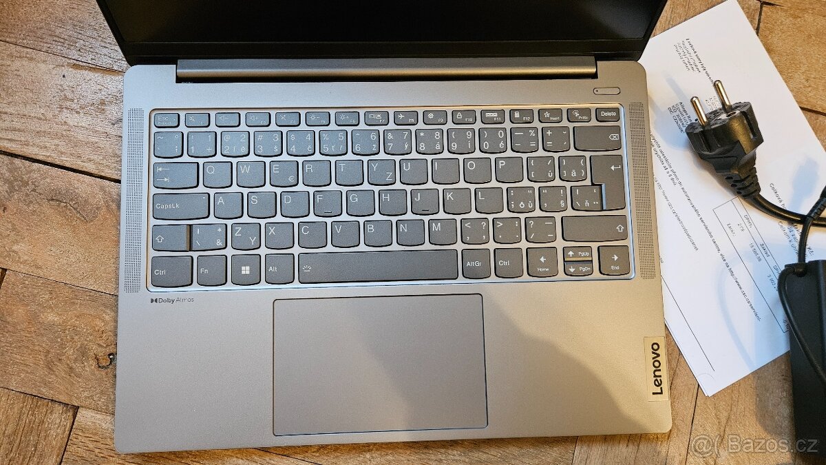 Lenovo IdeaPad Pro 5 14APH8 7840HS 32GB 1TB 14" 2.8K 120Hz - 3