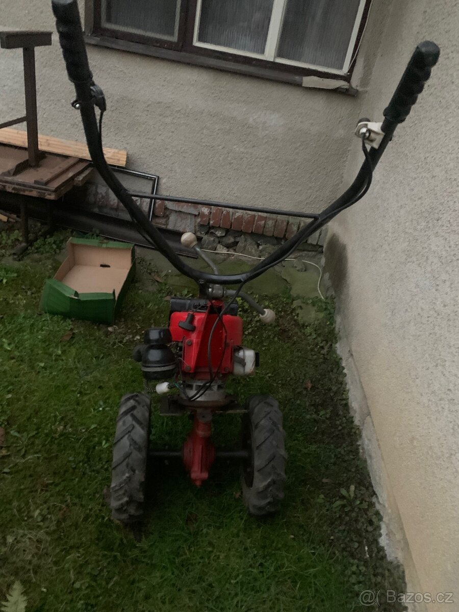 Motorový kultivátor - 3