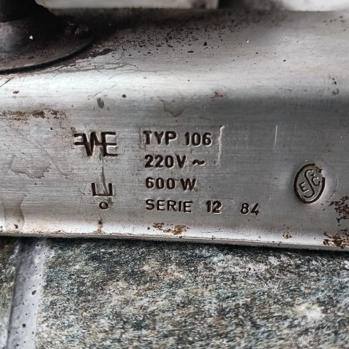 Žehlička a plotýnka - 3