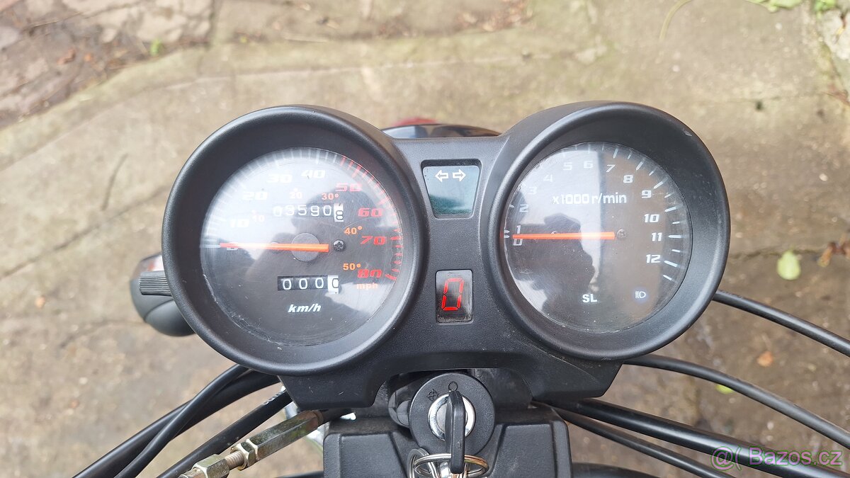 Kentoya Mopedo 50 4T - 3