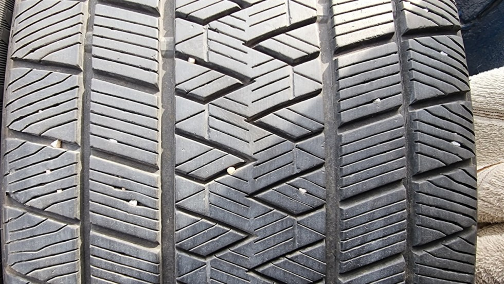 Zimní pneu 235/50/19 Gripmax - 3