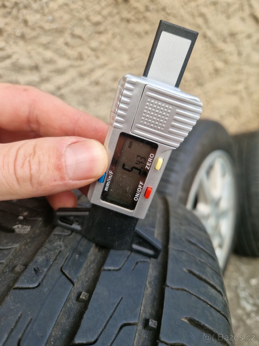 Alu kola Renault 4x100 R15 + pneu Continental - 3