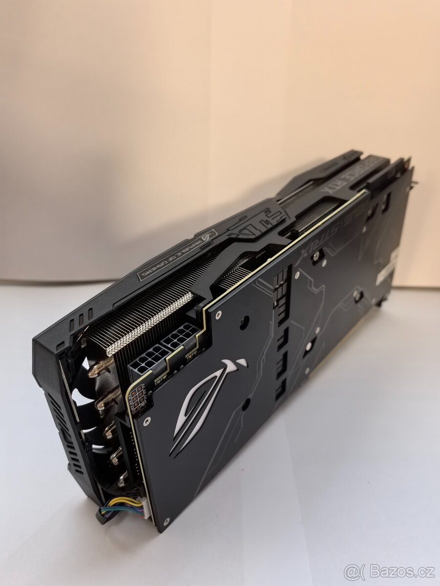Grafická karta ASUS ROG STRIX RTX 2070S 8G - 3