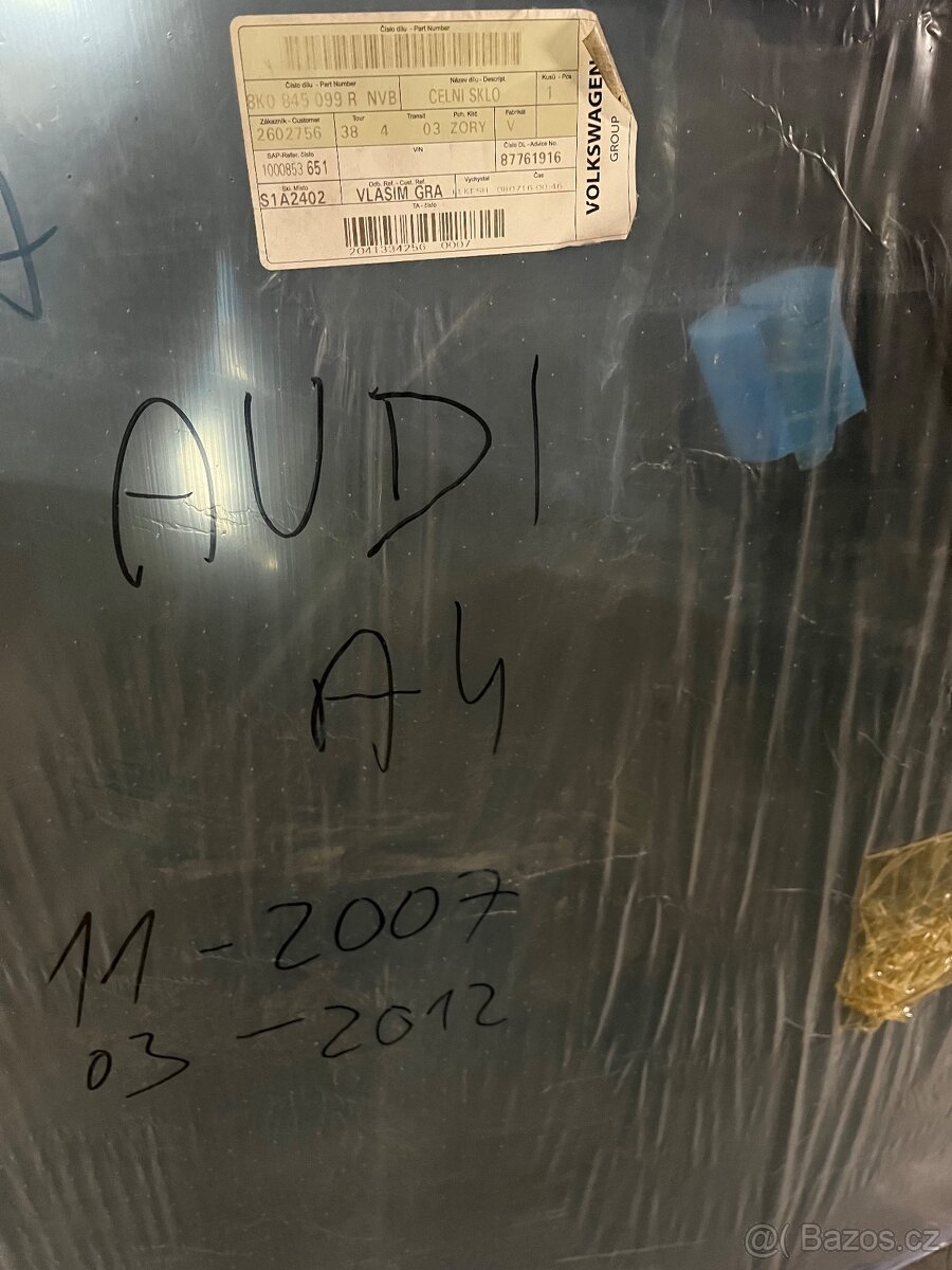 Čelní okno Audi A4 - 3