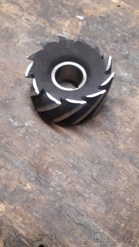 Frézy nástrčné a stopkové - 3