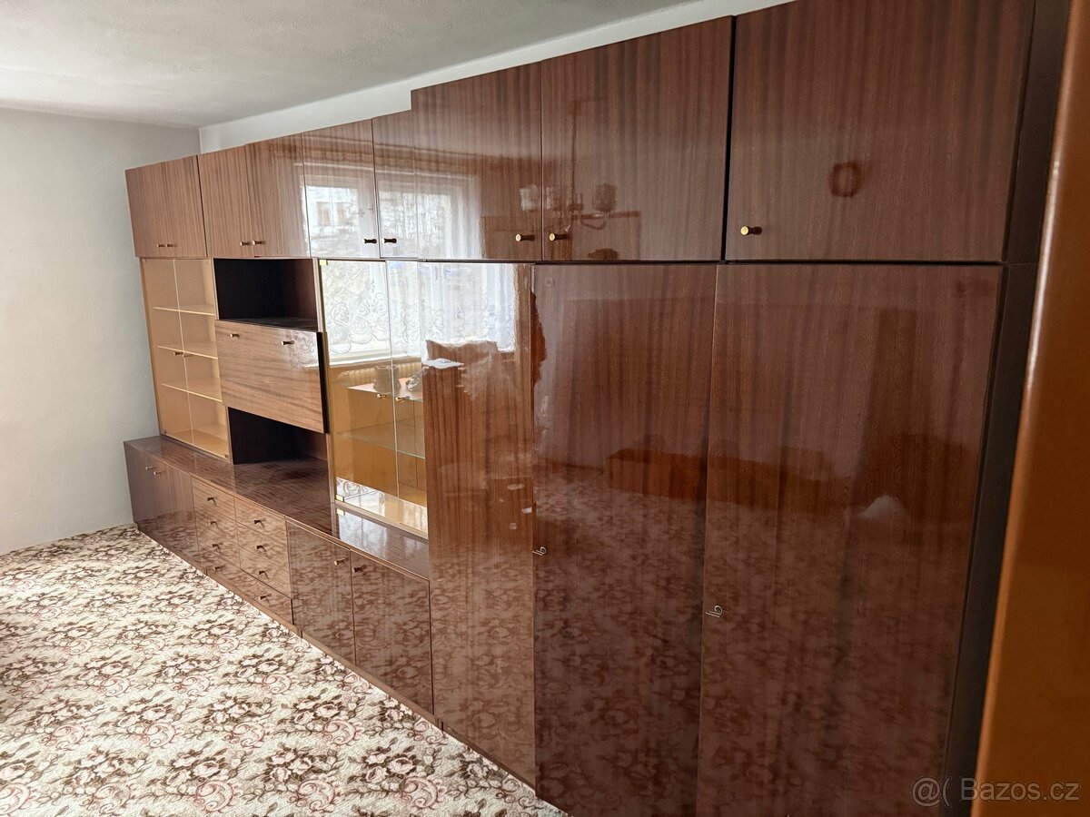 Stěna do obýváku - 3