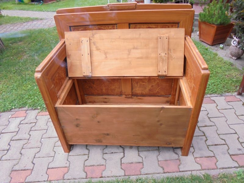 Lavice s úložným prostorem - 3