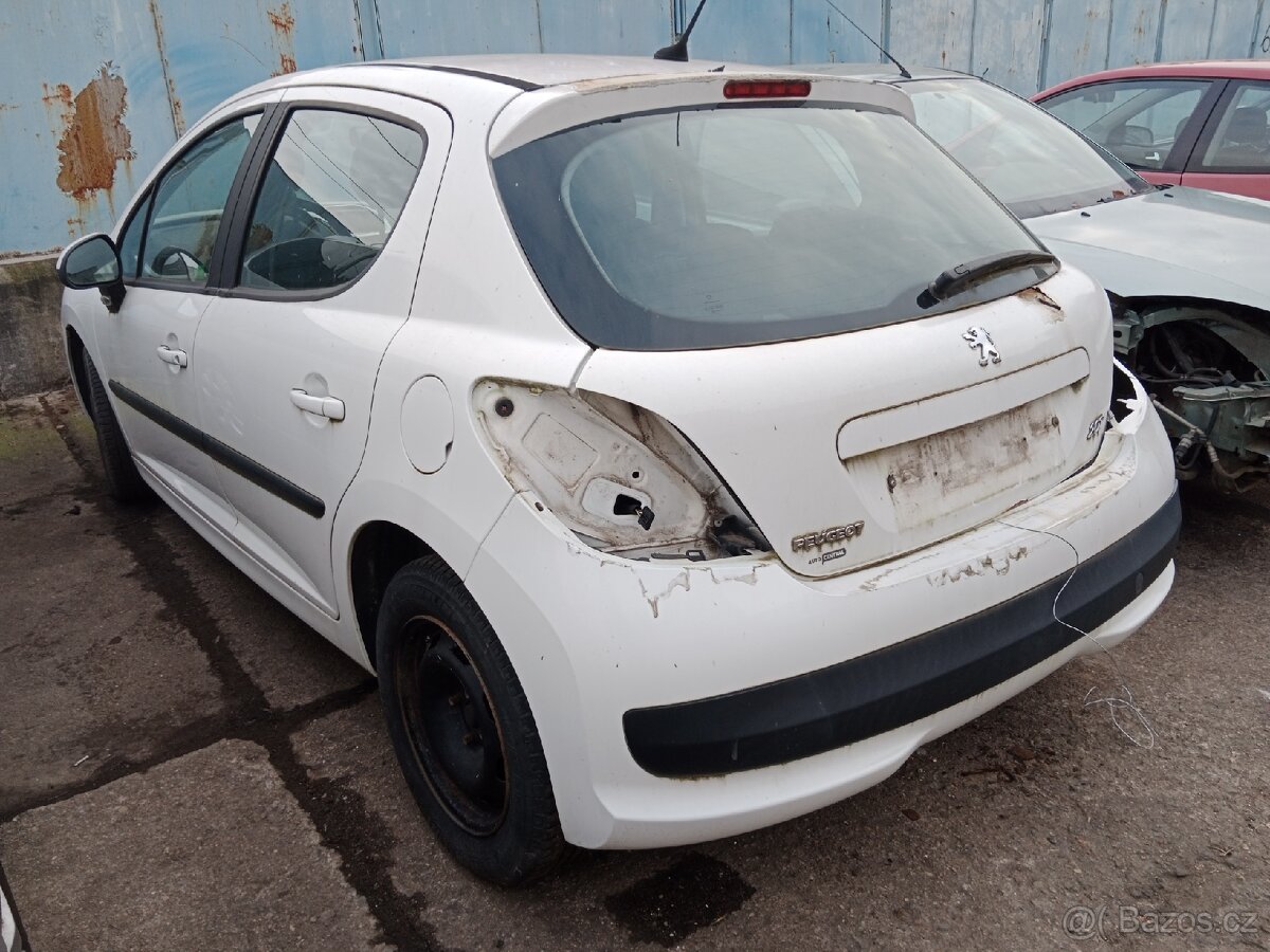 Peugeot 207 1.4 HDi 50 kW díly - 3