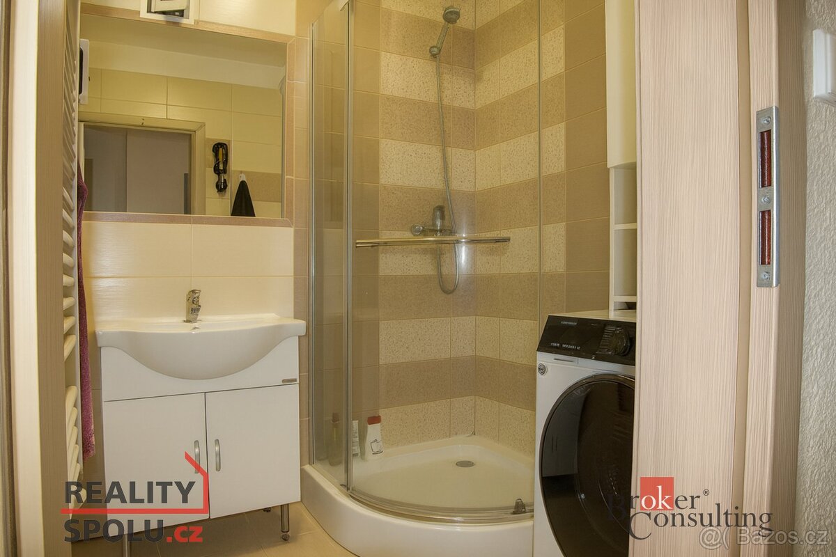 Prodej, byty/2+1, 63 m2, Myslbekova 955, 36301 Ostrov, Karlo - 3