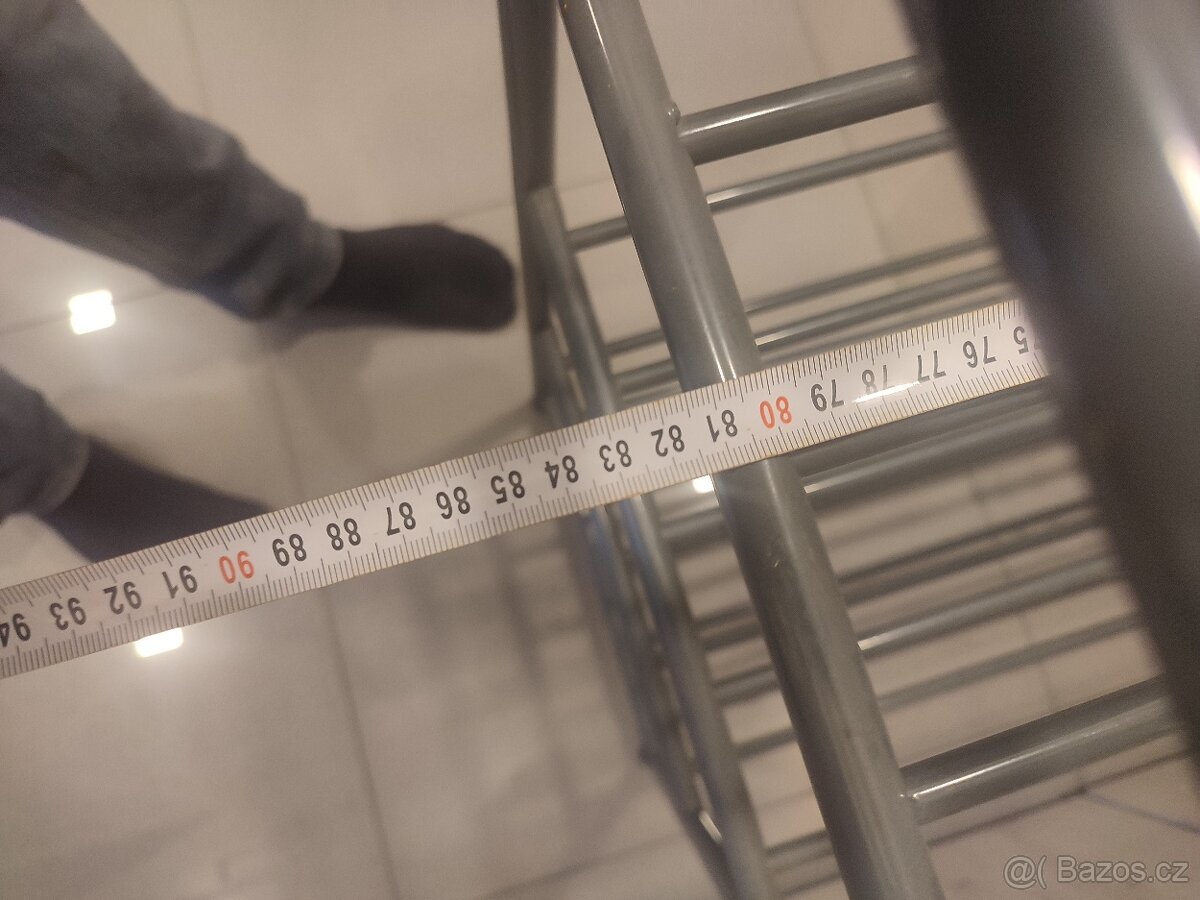 Botník 80x78x38 - 3