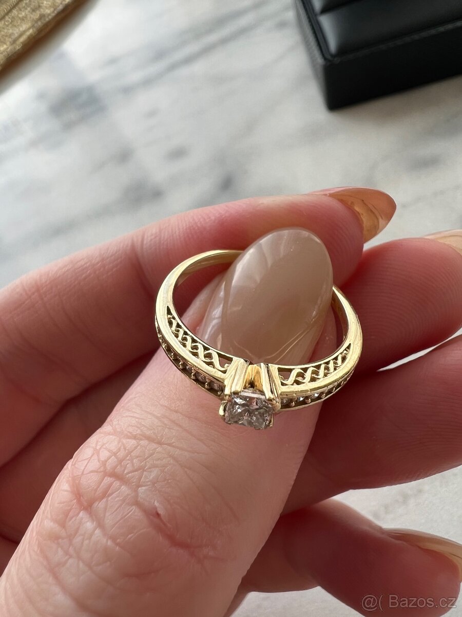 Epesní zlatý diamantový prsten - 3