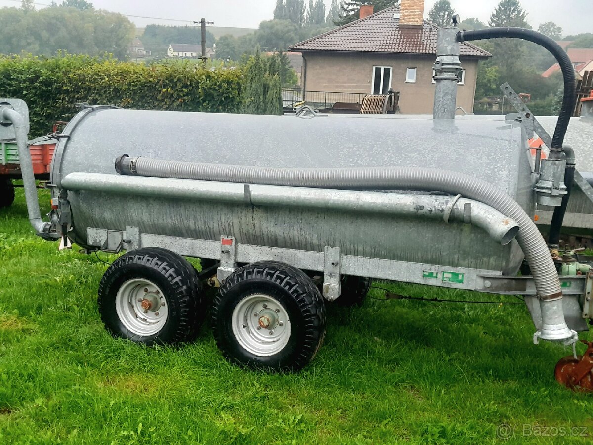 Fekální přívěs 5 m³ - 3