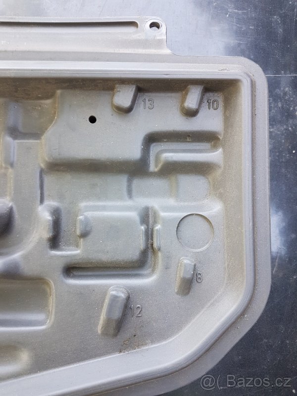 BMW e39 sedan box na nářadí - 3