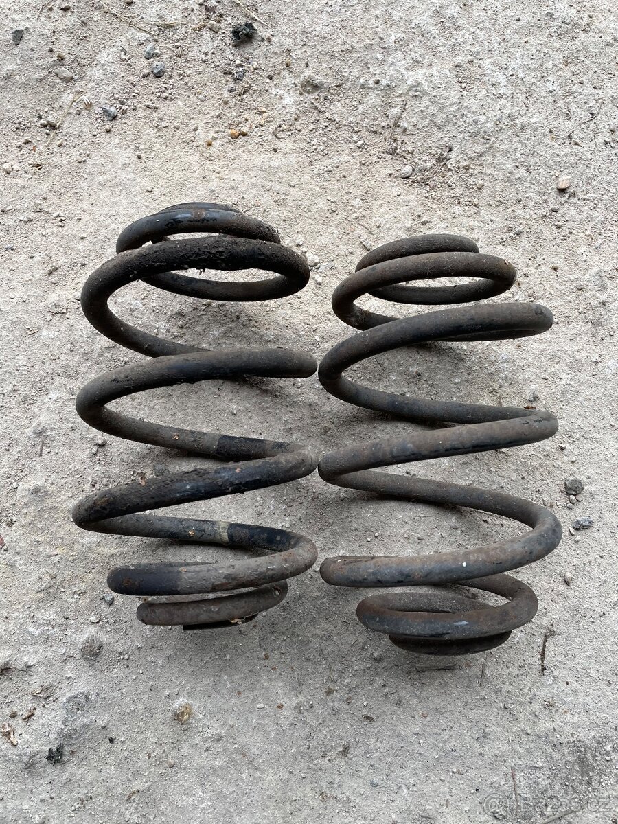 Pružiny bmw e30 čtyřválec - 3