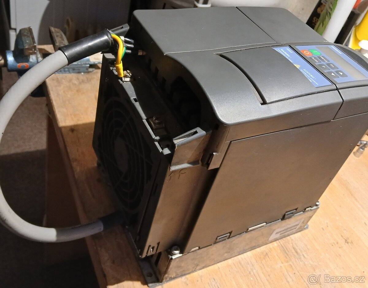 Frekvenční měnič siemens - 3