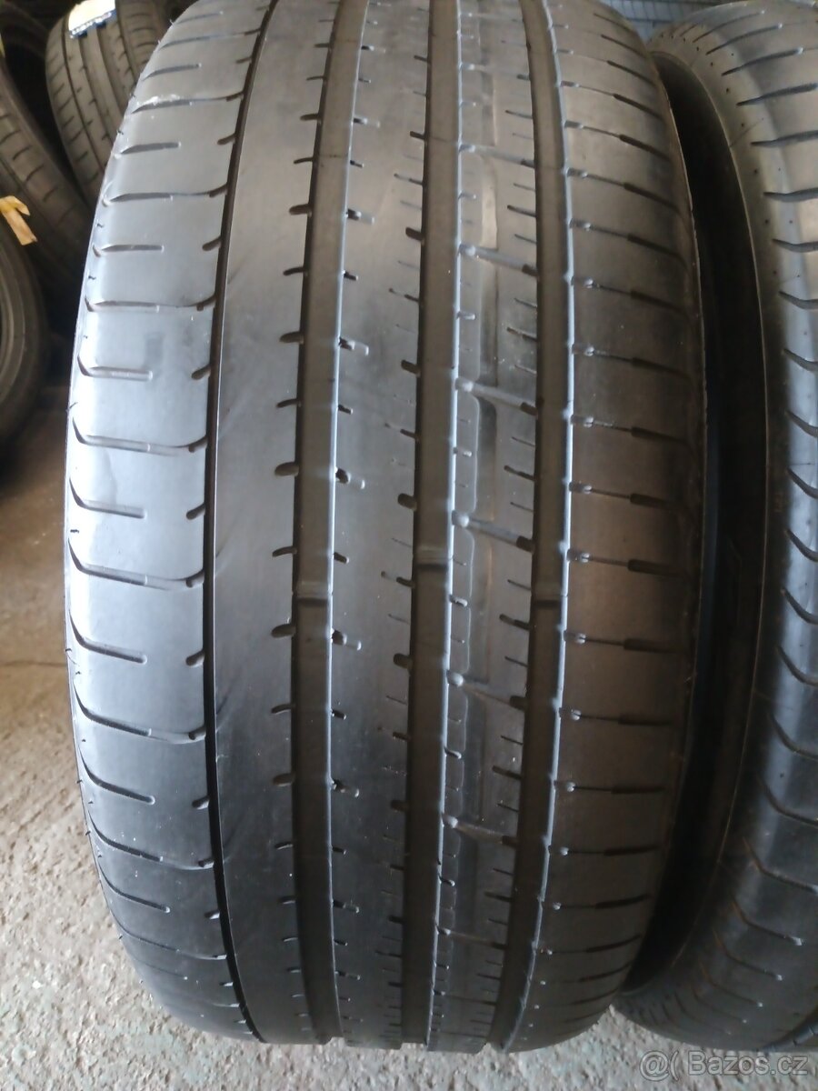 2xletní pneu 255/40/19.Pirelli. Runflat. - 3