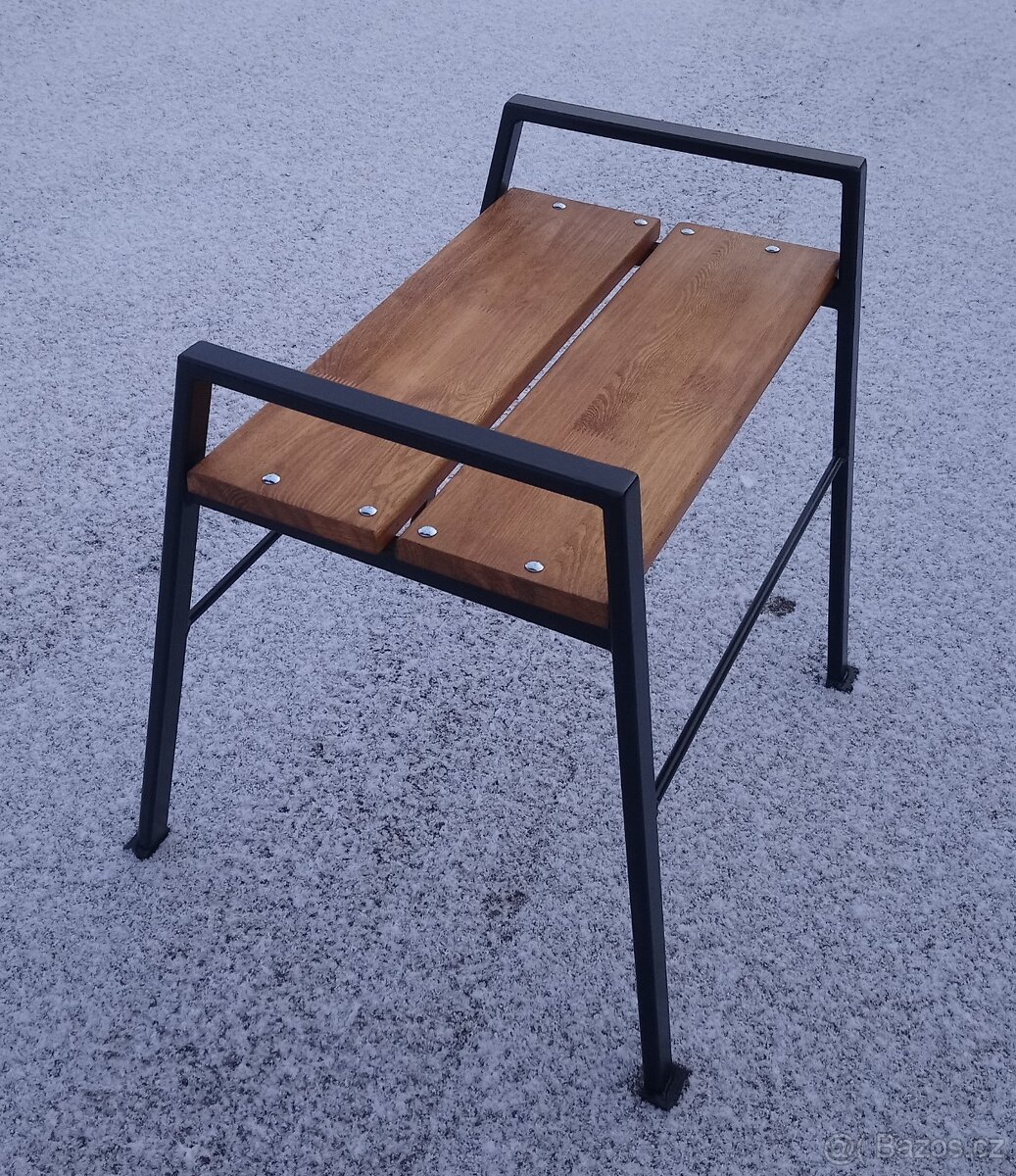 Zahradní stolička s rukojetí - 3