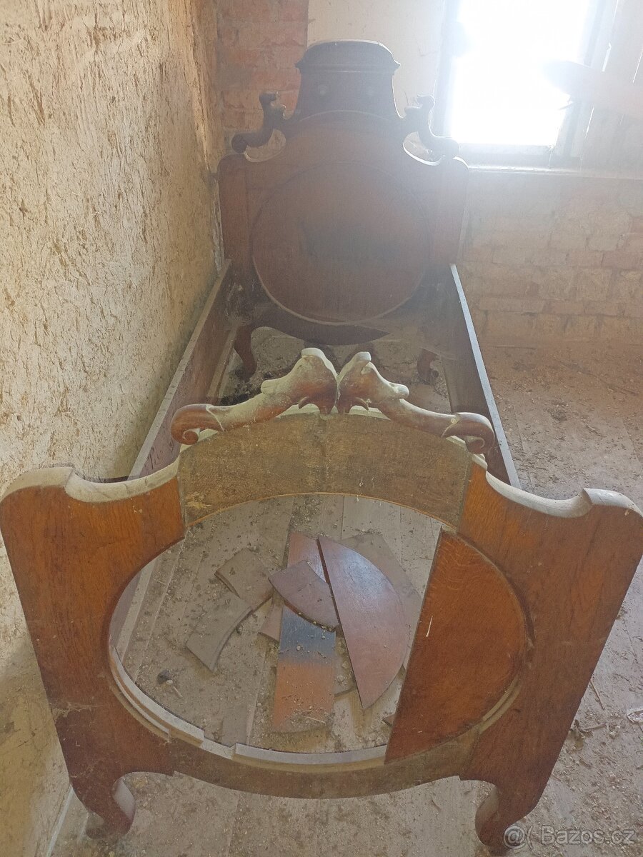 Starožitná postýlka - 3