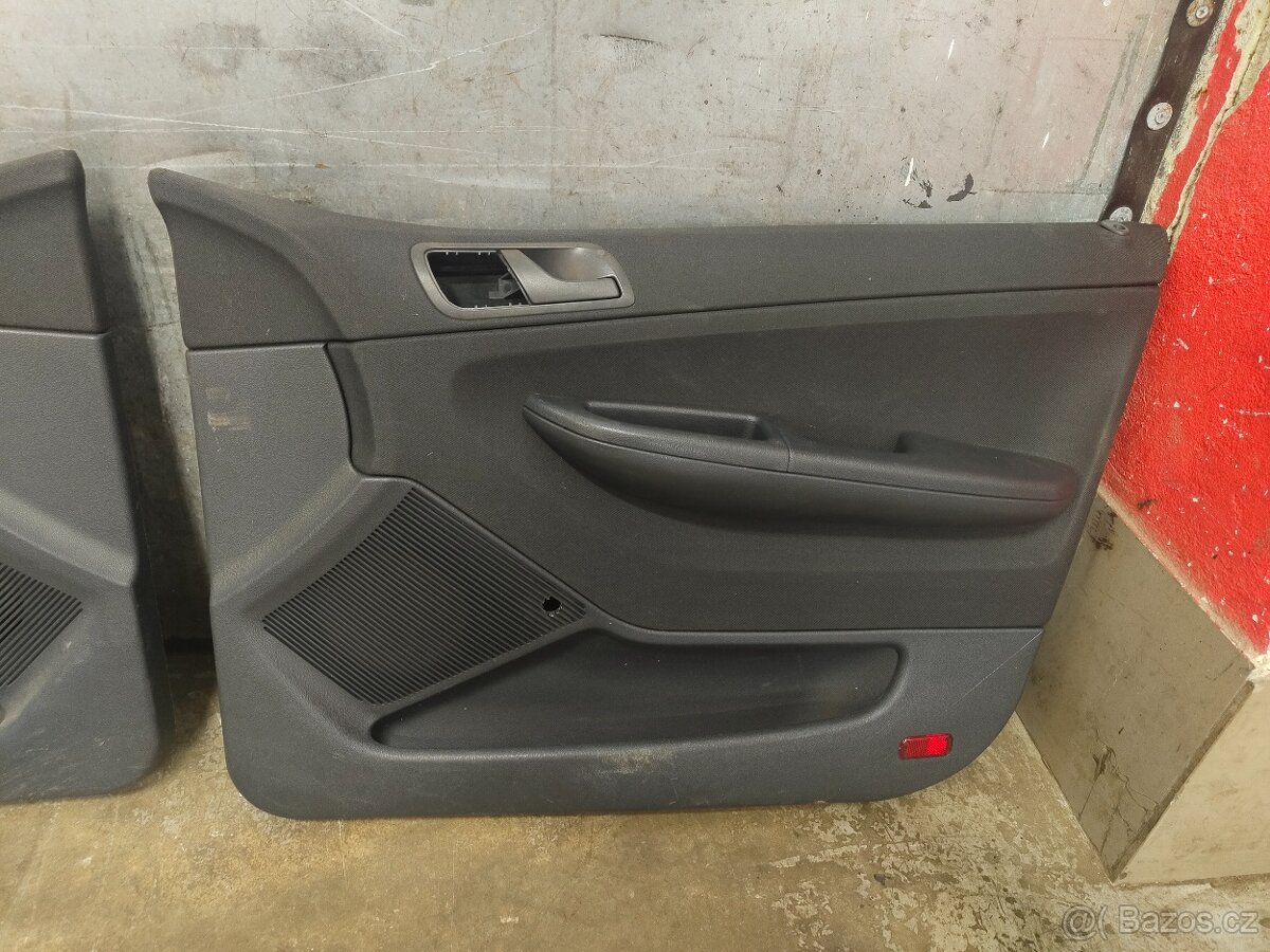 Přední tapeci Fabia 1 - na kličku - 3