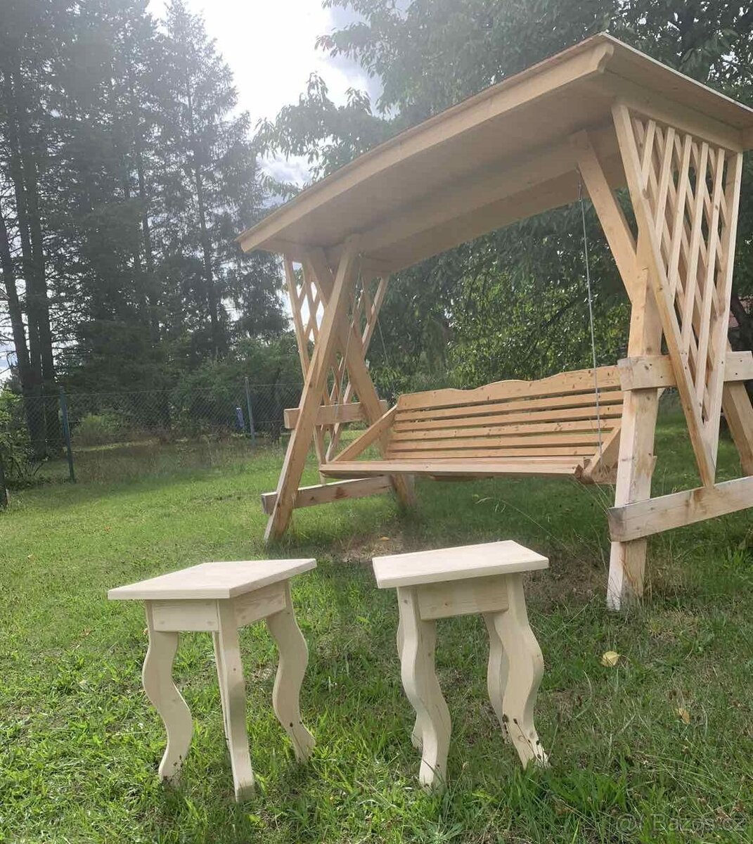 Dřevěná stolička - 3