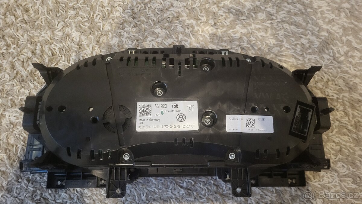 Budíky + rámeček Golf 7 Gti - 3