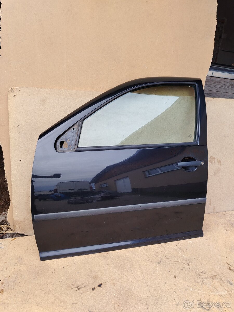 Dveře Volkswagen Golf 4 - 3
