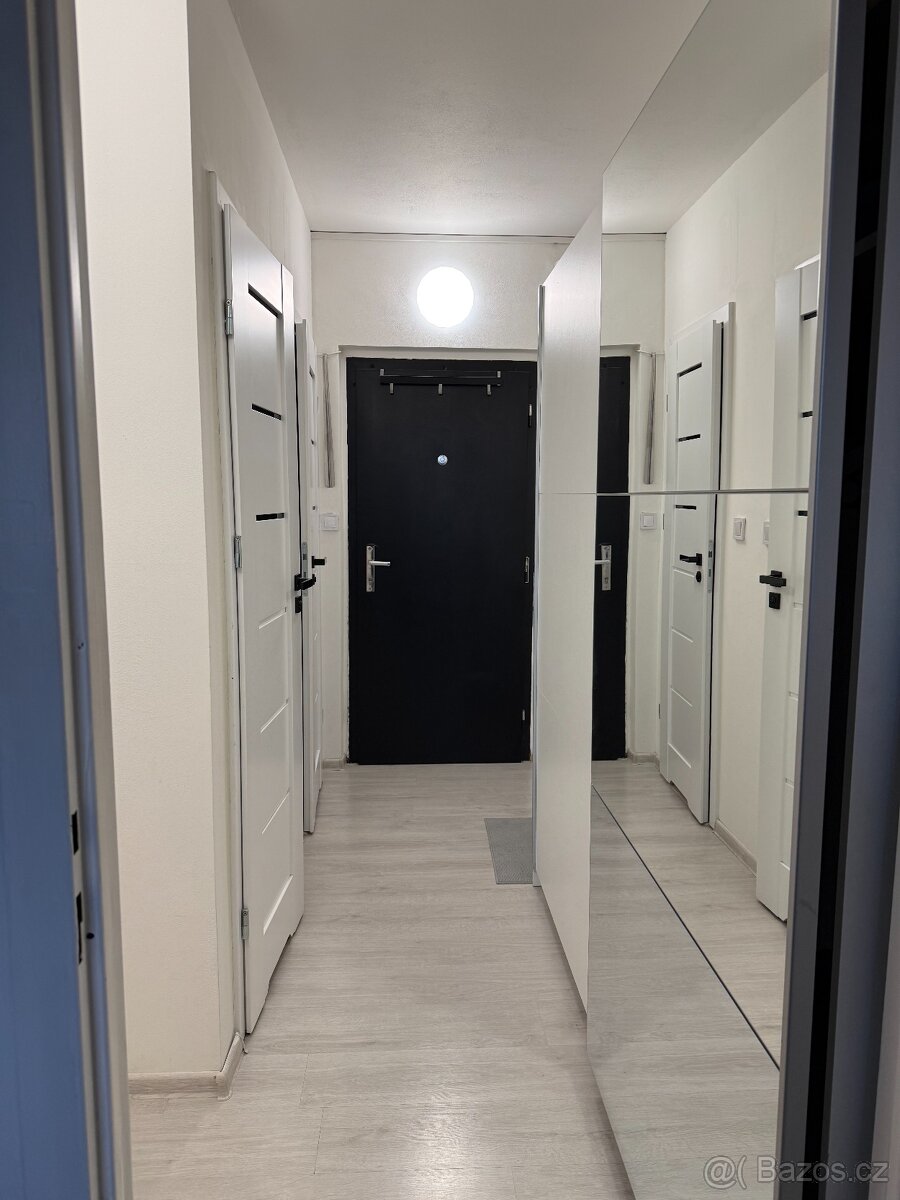 PLNĚ VYBAVENÝ byt 2+kk, 55 m², 2 lodžie, 2 výtahy - 3