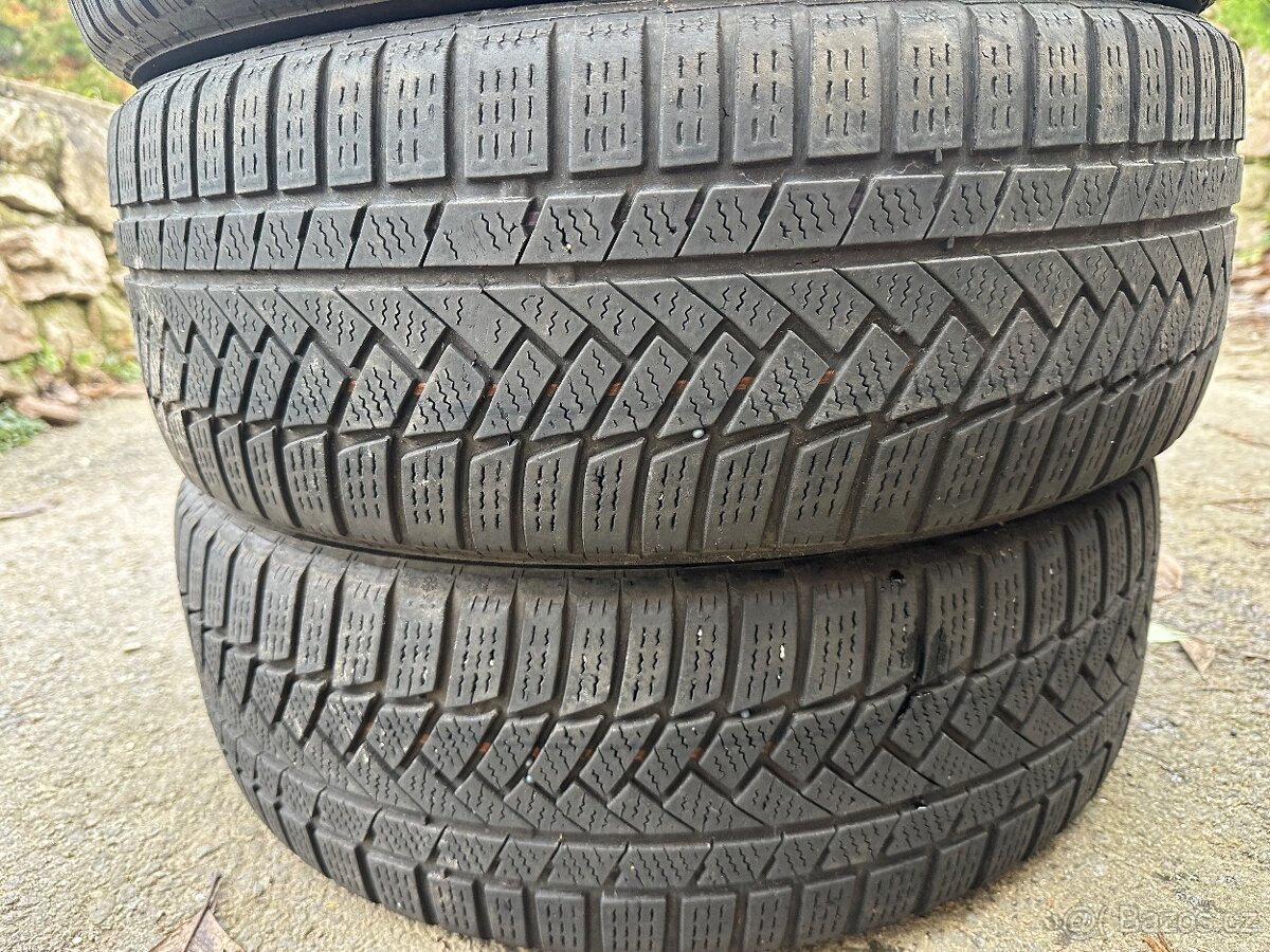 Zimní pneumatiky Continental WinterContact 205/50 R17 sada - 3