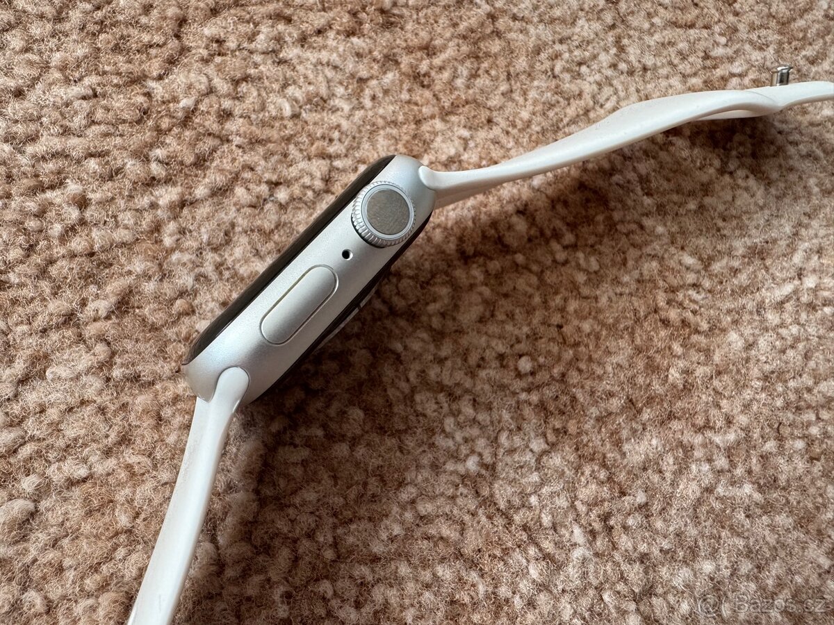 Apple Watch 8 41mm - 3