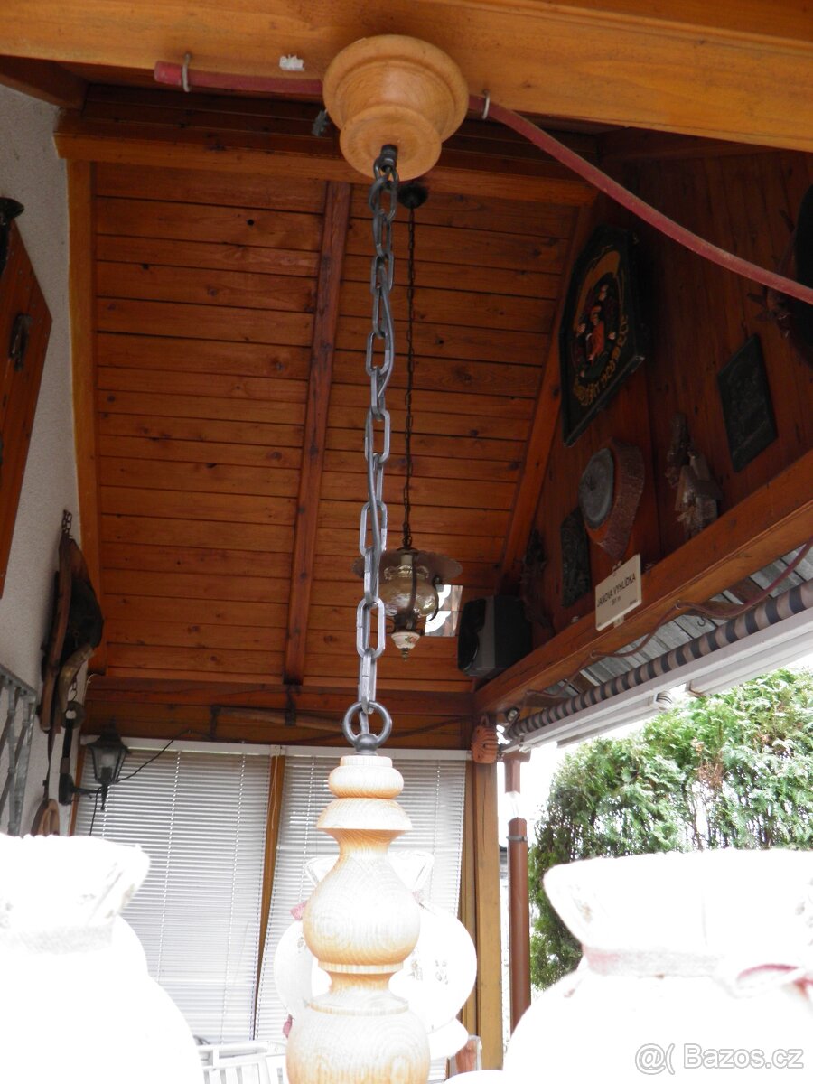 LUSTR ZLATÝ DUB - 3