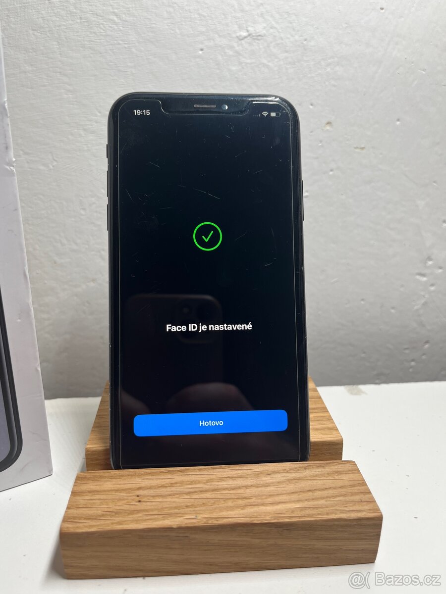 iPhone XR 64GB, 100% baterie - 3