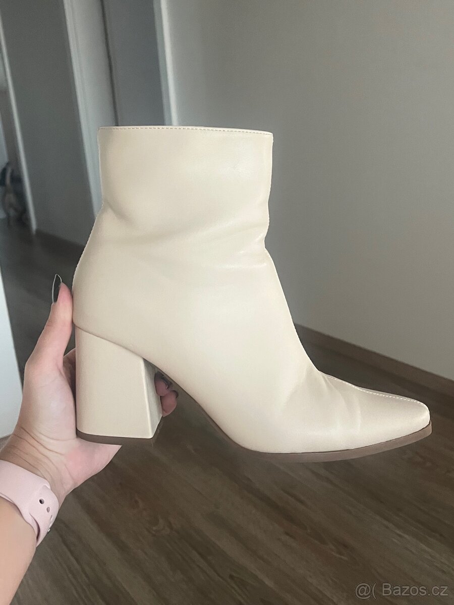 Dámské kotníkové boty - 3