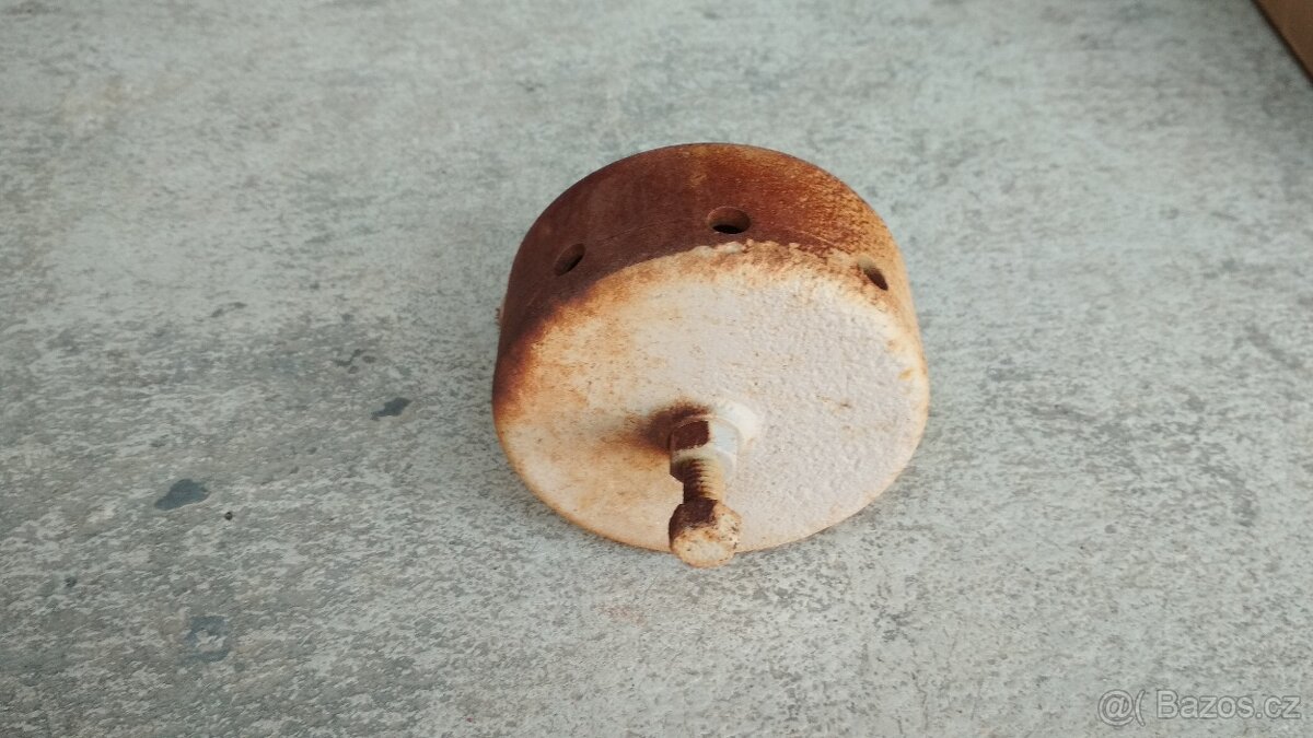 Odfuk klikové skříně - stabilák Slavia - 3