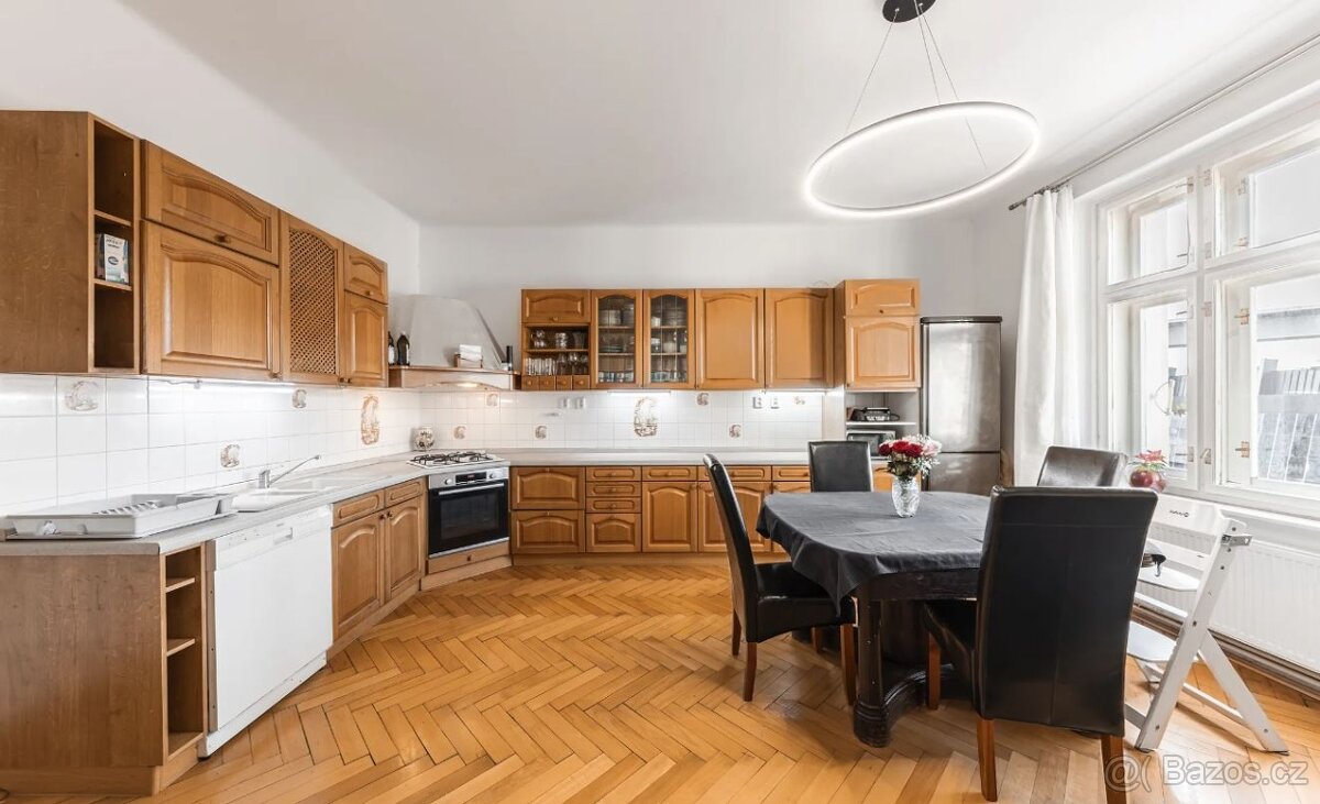 Prodej bytu 3+1 129 m², Praha - Vinohrady - 3