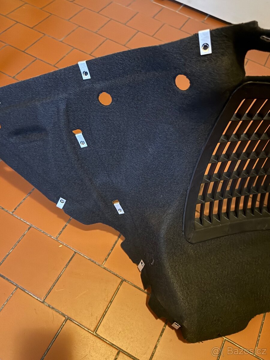 Podběh pravý Camaro 2016-2023 SS / LT / LS - 3