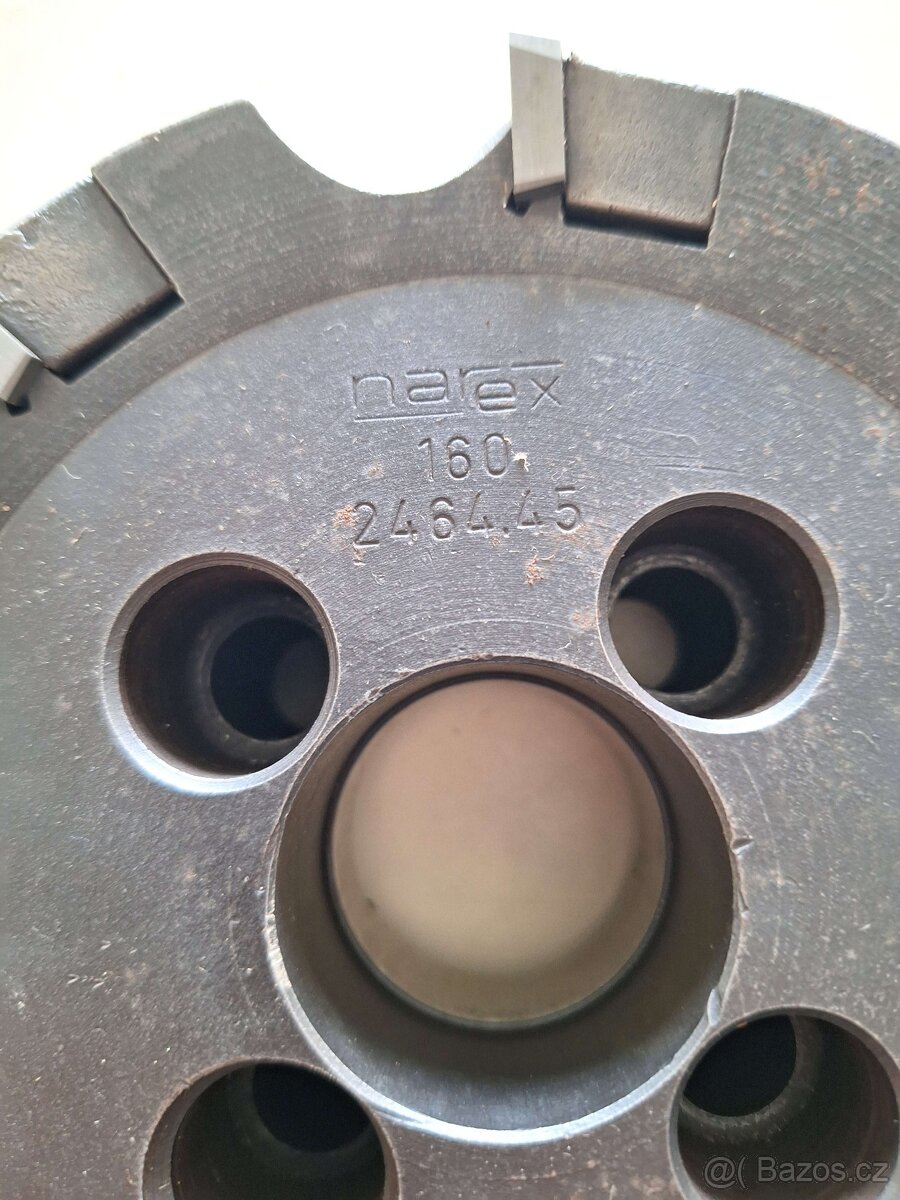 Frézovací hlava NAREX 2464.45 160 - 3