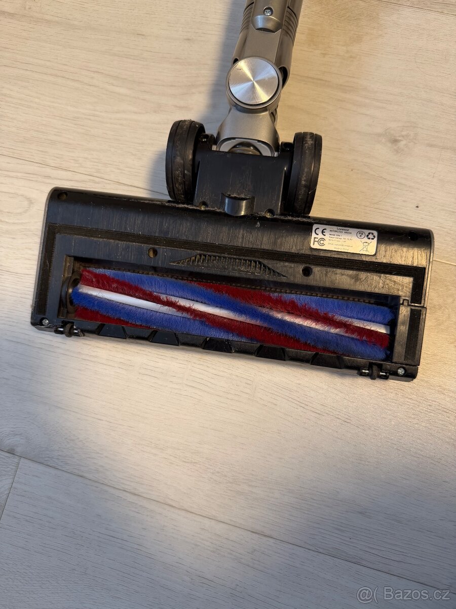 Bezsáčkový vysavač Laresar Elite 1 - 3