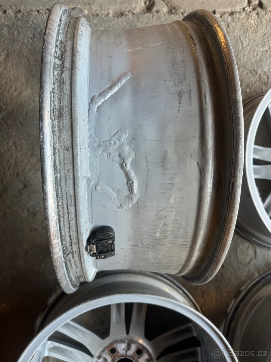 Disky Tesla Model S - 3