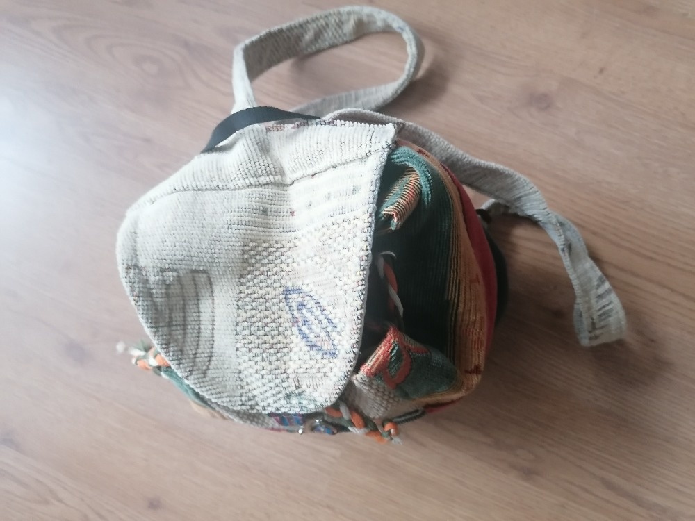 batůžek barevný - 3