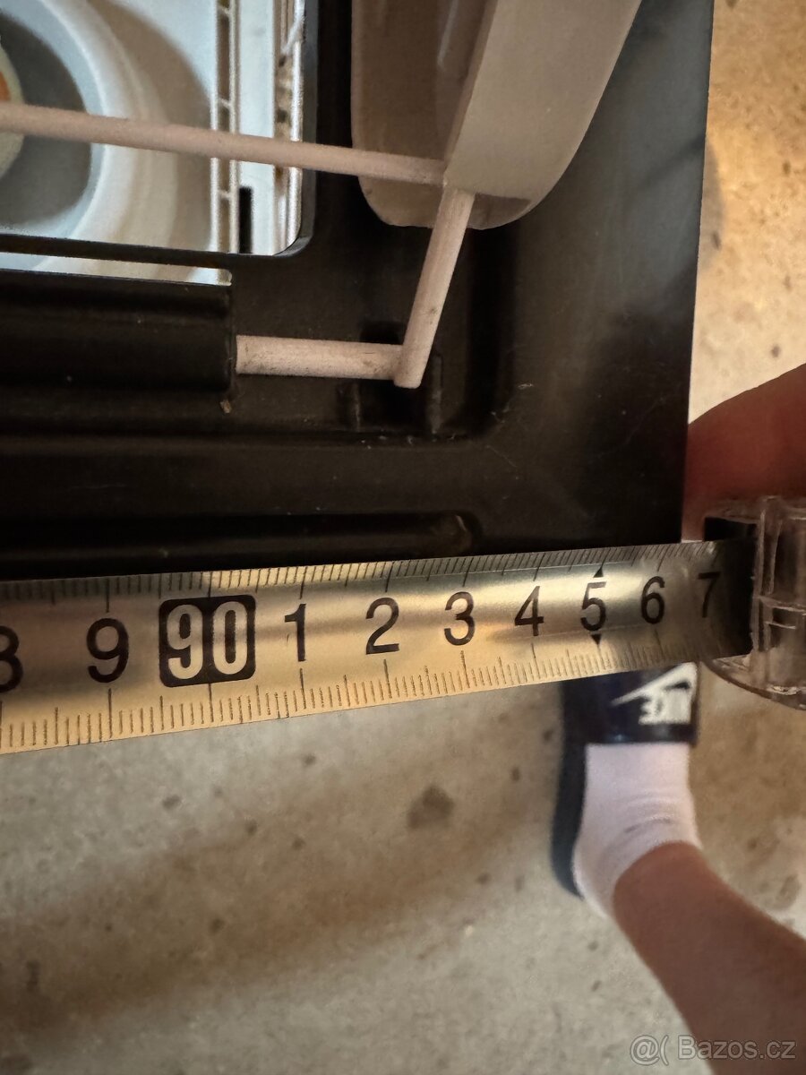 Klec a veškeré příslušenství - 3