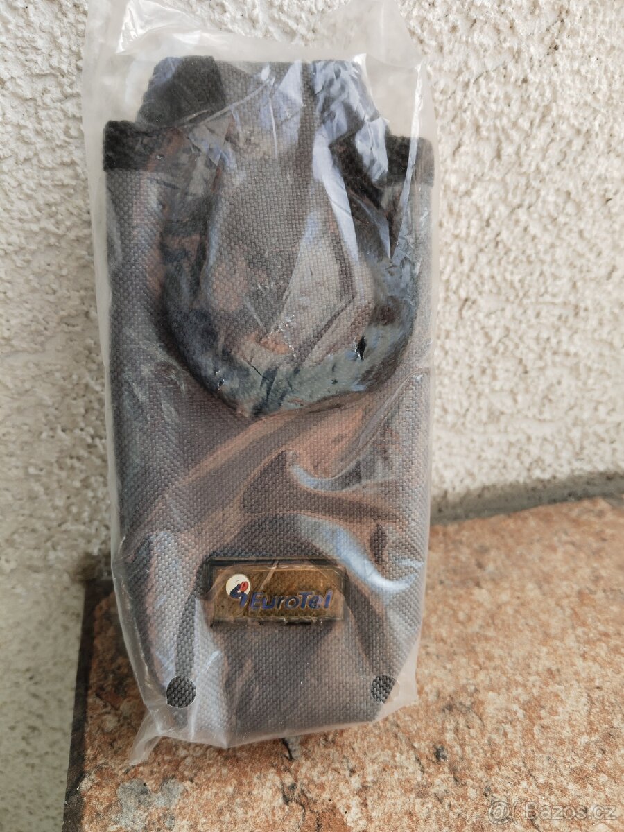 Pouzdro na mobil - 3