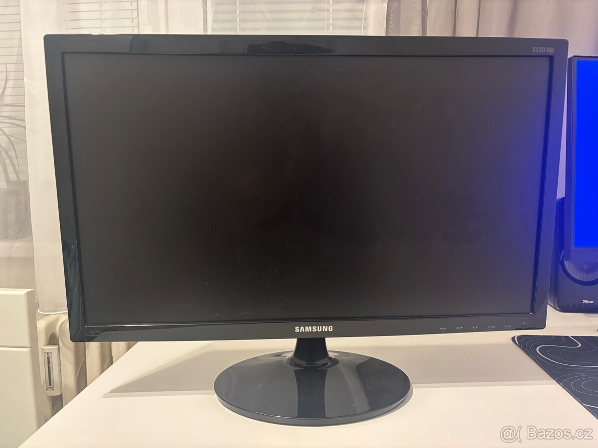 Monitor Samsung S22D300 - 3