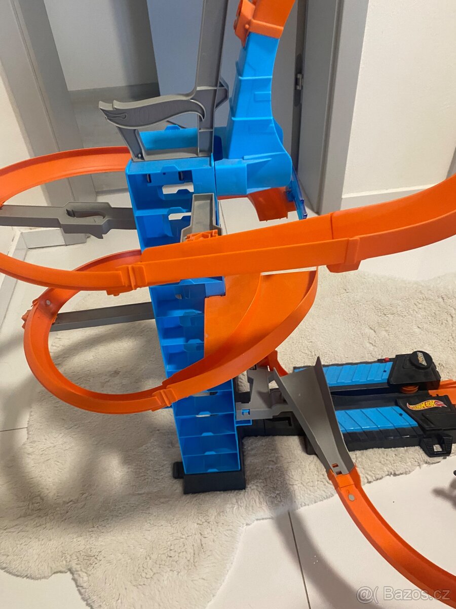 Hotwheels dráha Sky crash tower track - 3