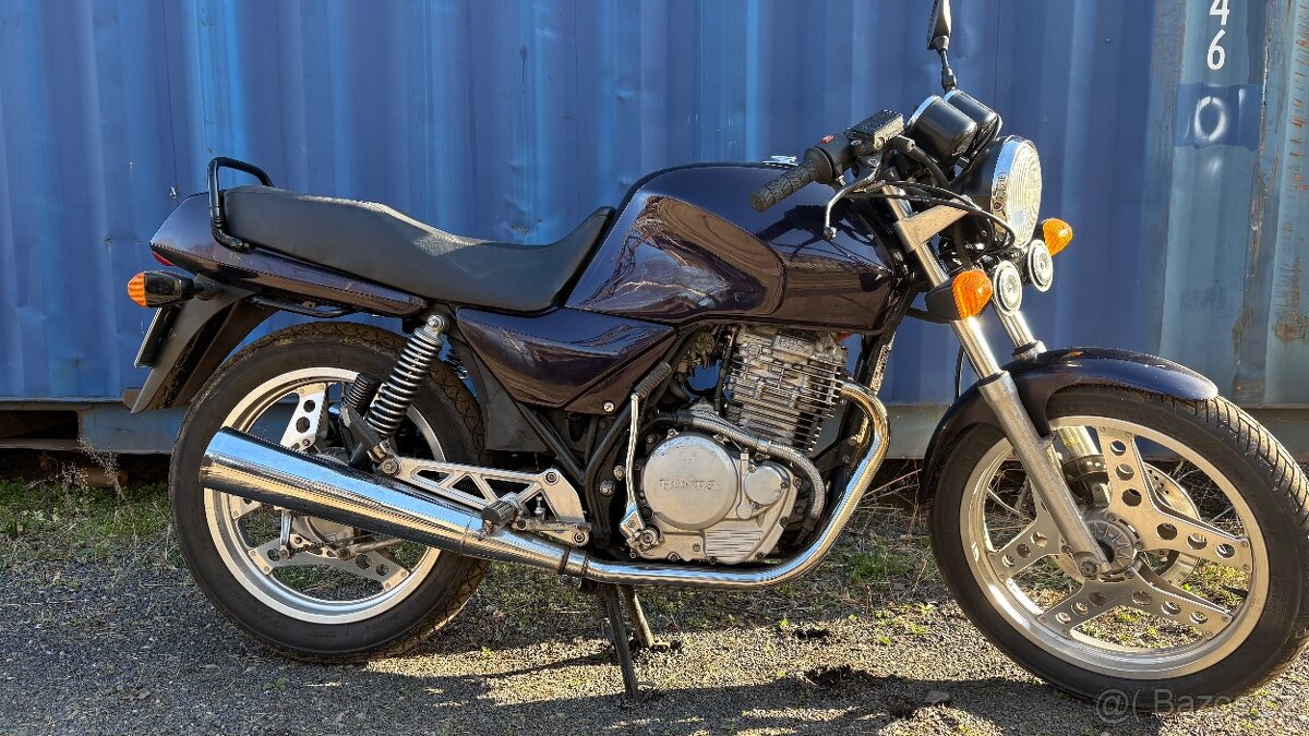 Honda XBR 500 - 3