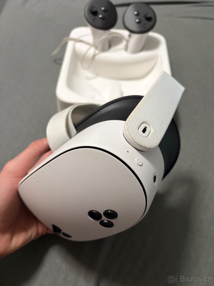 Meta Quest 3S - 3