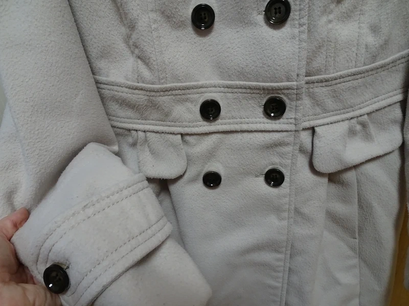 Krásný krémový kabát vel. S - 3