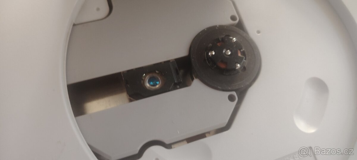 Sony PlayStation One Slim - 3